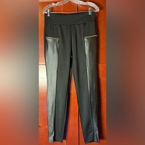 Women’s Black Faux Leather/Knit Leggings With Zipper Detail Size Large NWOT